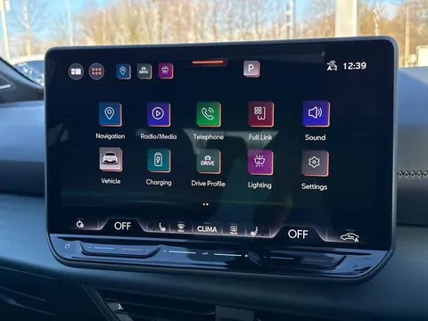 MF75LUR CUPRA Born 240kW e-Boost VZ First Edition 79kWh 5dr Auto Thumbnail #37