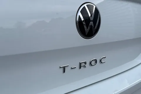 MM72EAG Volkswagen T-Roc 1.5 TSI R-Line 5dr Thumbnail #36