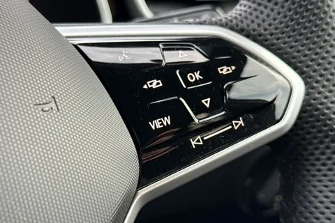 MM72EAG Volkswagen T-Roc 1.5 TSI R-Line 5dr Thumbnail #44