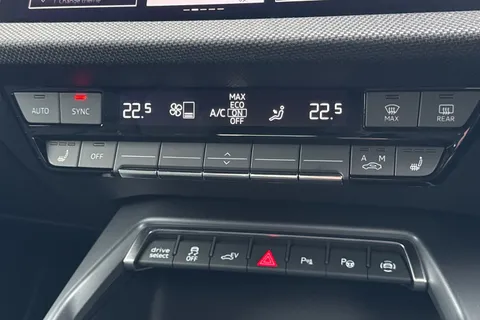 LR75DLD Audi A3 40 TFSI e Black Edition 5dr S Tronic Thumbnail #22