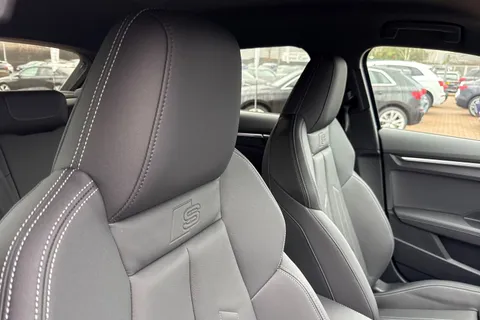 LR75DLD Audi A3 40 TFSI e Black Edition 5dr S Tronic Thumbnail #24