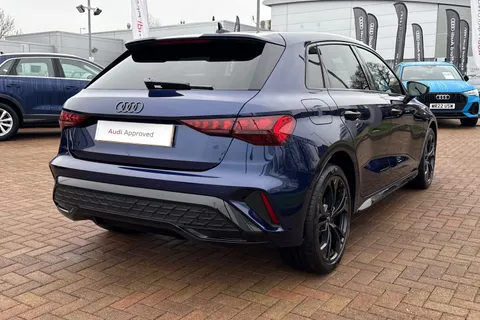 LR75DLD Audi A3 40 TFSI e Black Edition 5dr S Tronic Thumbnail #26