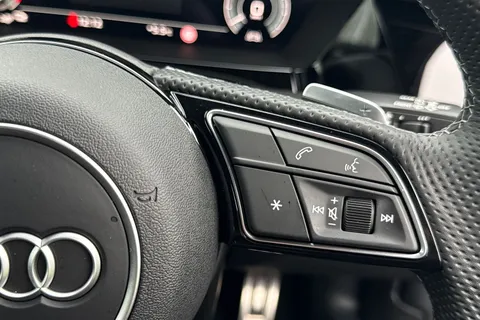 LR75DLD Audi A3 40 TFSI e Black Edition 5dr S Tronic Thumbnail #49