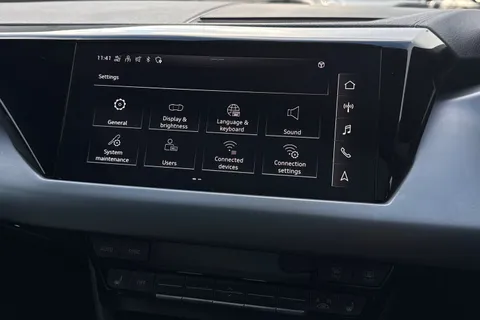 NA22EPC Audi e-tron GT 93.4kWh Auto quattro 4dr Thumbnail #29