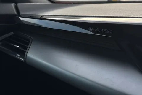 NA22EPC Audi e-tron GT 93.4kWh Auto quattro 4dr Thumbnail #59