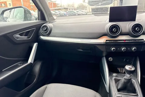 PL18TFY Audi Q2 1.4 TFSI Sport 5dr Thumbnail #20