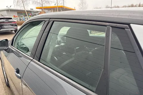 PL18TFY Audi Q2 1.4 TFSI Sport 5dr Thumbnail #29