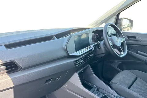 DA25FKH Volkswagen Caddy C20 Cargo Commerce Pro SWB 122 PS 2.0 TDI 7sp DSG Thumbnail #14