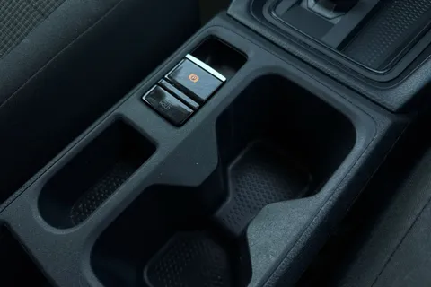 DA25FKH Volkswagen Caddy C20 Cargo Commerce Pro SWB 122 PS 2.0 TDI 7sp DSG Thumbnail #41