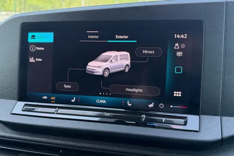 DA25FKH Volkswagen Caddy C20 Cargo Commerce Pro SWB 122 PS 2.0 TDI 7sp DSG Thumbnail #55