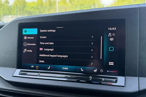 DA25FKH Volkswagen Caddy C20 Cargo Commerce Pro SWB 122 PS 2.0 TDI 7sp DSG Thumbnail #56