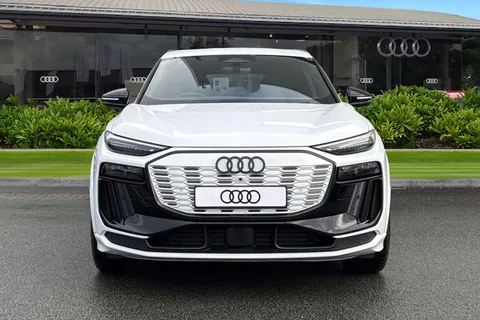  Audi Q6 E-Tron 100kWh Edition 1 Auto quattro 5dr Thumbnail #6