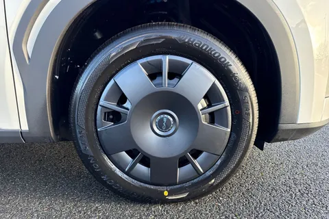  BYD Dolphin Surf 30kWh Active Auto 5dr Thumbnail #7