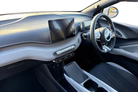  BYD Dolphin Surf 30kWh Active Auto 5dr Thumbnail #9