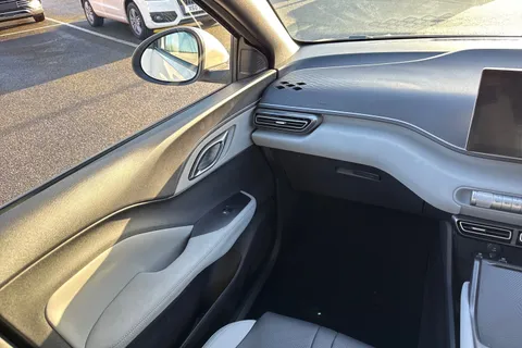  BYD Dolphin Surf 30kWh Active Auto 5dr Thumbnail #15