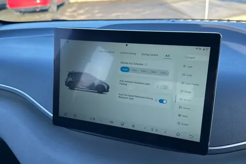  BYD Dolphin Surf 30kWh Active Auto 5dr Thumbnail #51