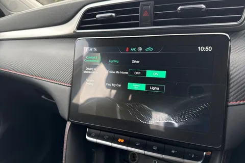 VU23UTG MG Mg Zs 1.5 VTi-TECH Excite Euro 6 (s/s) 5dr Thumbnail #35