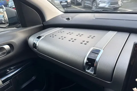 LN17VHL Citroën C4 Cactus 1.6 BlueHDi Flair Edition 5dr [non Start Stop] Thumbnail #42