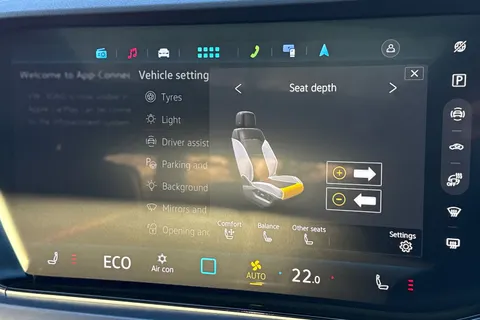 33 of 50 for Volkswagen Touareg 3.0 V6 TDI 4Motion 286 black Edition 5dr Tip Auto | Tow Bar | Heated Seats