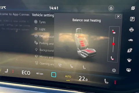 34 of 50 for Volkswagen Touareg 3.0 V6 TDI 4Motion 286 black Edition 5dr Tip Auto | Tow Bar | Heated Seats