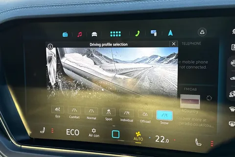 37 of 50 for Volkswagen Touareg 3.0 V6 TDI 4Motion 286 black Edition 5dr Tip Auto | Tow Bar | Heated Seats