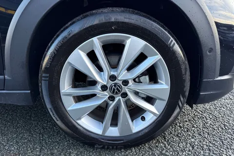 GJ25ZPH Volkswagen Taigo 1.0 TSI 115 Match DSG ⭐`Keyless Access` , Ambient lighting, LED headlights⭐ Thumbnail #10