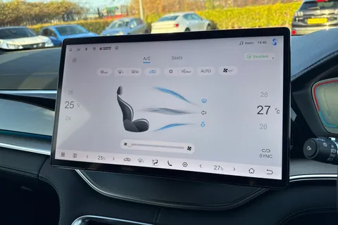  BYD Seal U 1.5 DM-i 18.3kWh Boost CVT Auto Euro 6 (s/s) 5dr Thumbnail #19