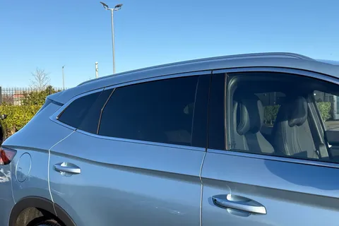  BYD Seal U 1.5 DM-i 18.3kWh Boost CVT Auto Euro 6 (s/s) 5dr Thumbnail #35