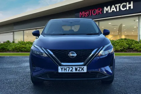 YH72WZK Nissan Qashqai 1.3 DIG-T MHEV Acenta Premium XTRON Euro 6 (s/s) 5dr Thumbnail #6