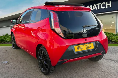 WN17DDV Toyota Aygo 1.0 VVT-i x-style Euro 6 5dr Thumbnail #3