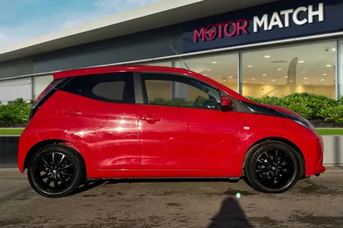 WN17DDV Toyota Aygo 1.0 VVT-i x-style Euro 6 5dr Thumbnail #4