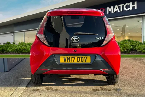 WN17DDV Toyota Aygo 1.0 VVT-i x-style Euro 6 5dr Thumbnail #5