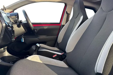 WN17DDV Toyota Aygo 1.0 VVT-i x-style Euro 6 5dr Thumbnail #12