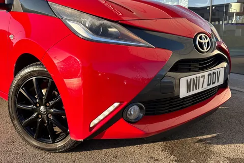 WN17DDV Toyota Aygo 1.0 VVT-i x-style Euro 6 5dr Thumbnail #18
