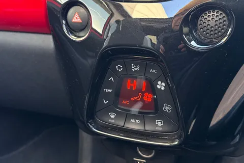 WN17DDV Toyota Aygo 1.0 VVT-i x-style Euro 6 5dr Thumbnail #20