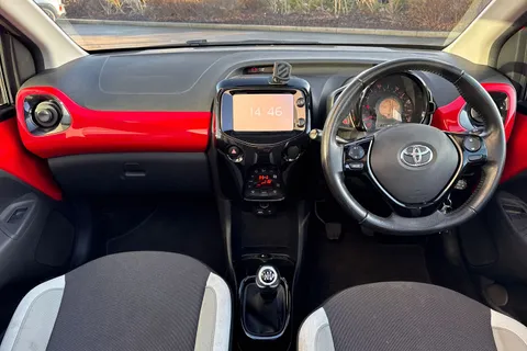 WN17DDV Toyota Aygo 1.0 VVT-i x-style Euro 6 5dr Thumbnail #32