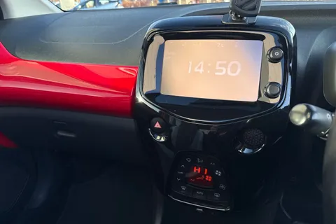 WN17DDV Toyota Aygo 1.0 VVT-i x-style Euro 6 5dr Thumbnail #41