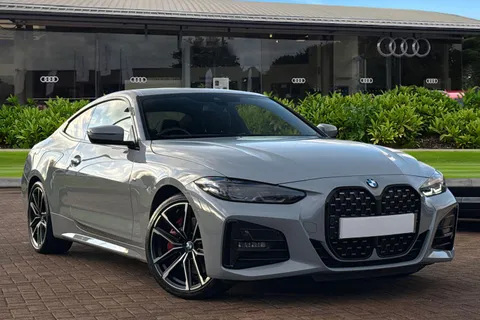 DY23LKE BMW 4 Series 2.0 420i M Sport Auto xDrive Euro 6 (s/s) 2dr Thumbnail #2