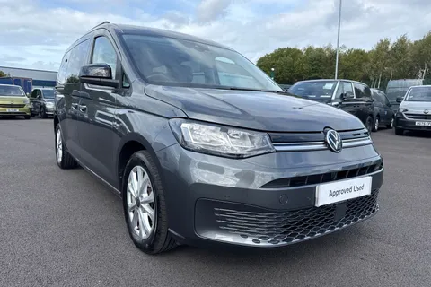 DG74CZK Volkswagen Caddy Maxi 2.0 TDI 122 Life 5dr DSG Thumbnail #9