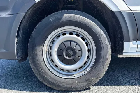 DG75CHC Volkswagen Crafter Cr35 Commerce Tdi CR35 Commerce MWB 140 PS FWD  - 25 Model Year/Business Pack Thumbnail #13