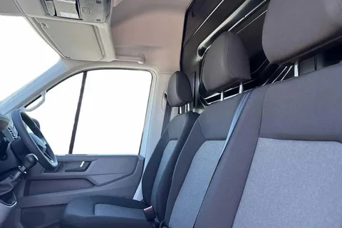 DG75CHC Volkswagen Crafter Cr35 Commerce Tdi CR35 Commerce MWB 140 PS FWD  - 25 Model Year/Business Pack Thumbnail #16