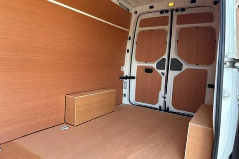 DG75CHC Volkswagen Crafter Cr35 Commerce Tdi CR35 Commerce MWB 140 PS FWD  - 25 Model Year/Business Pack Thumbnail #19