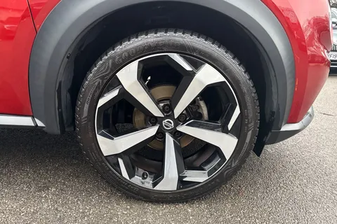 BK22ZBD Nissan Juke 1.0 DIG-T Tekna Euro 6 (s/s) 5dr Thumbnail #23