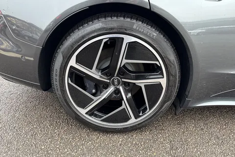 KR71NFT Audi e-tron GT 93.4kWh Vorsprung Auto quattro 4dr Thumbnail #14