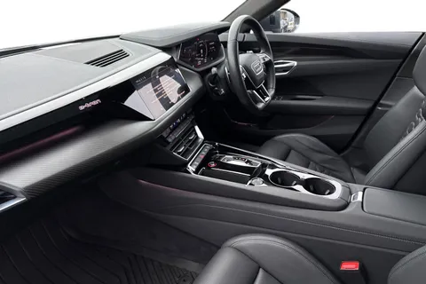 KR71NFT Audi e-tron GT 93.4kWh Vorsprung Auto quattro 4dr Thumbnail #16