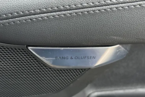 KR71NFT Audi e-tron GT 93.4kWh Vorsprung Auto quattro 4dr Thumbnail #26