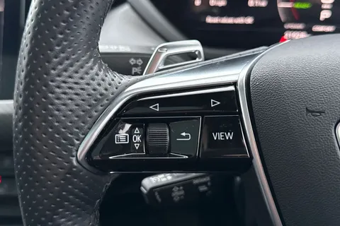 KR71NFT Audi e-tron GT 93.4kWh Vorsprung Auto quattro 4dr Thumbnail #28