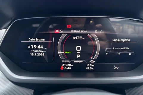 KR71NFT Audi e-tron GT 93.4kWh Vorsprung Auto quattro 4dr Thumbnail #32