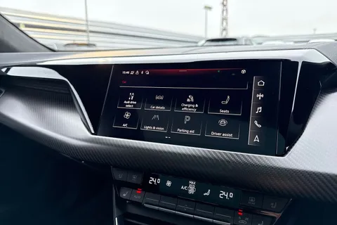 KR71NFT Audi e-tron GT 93.4kWh Vorsprung Auto quattro 4dr Thumbnail #46