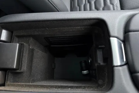 KR71NFT Audi e-tron GT 93.4kWh Vorsprung Auto quattro 4dr Thumbnail #56